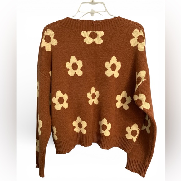 Bailey Rose distressed v-neck rust and cream floral sweater size M - Picture 3 of 5
